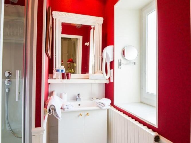 Le Prieure Saint Agnan Hotel Cosne-Cours-Sur-Loire Room photo